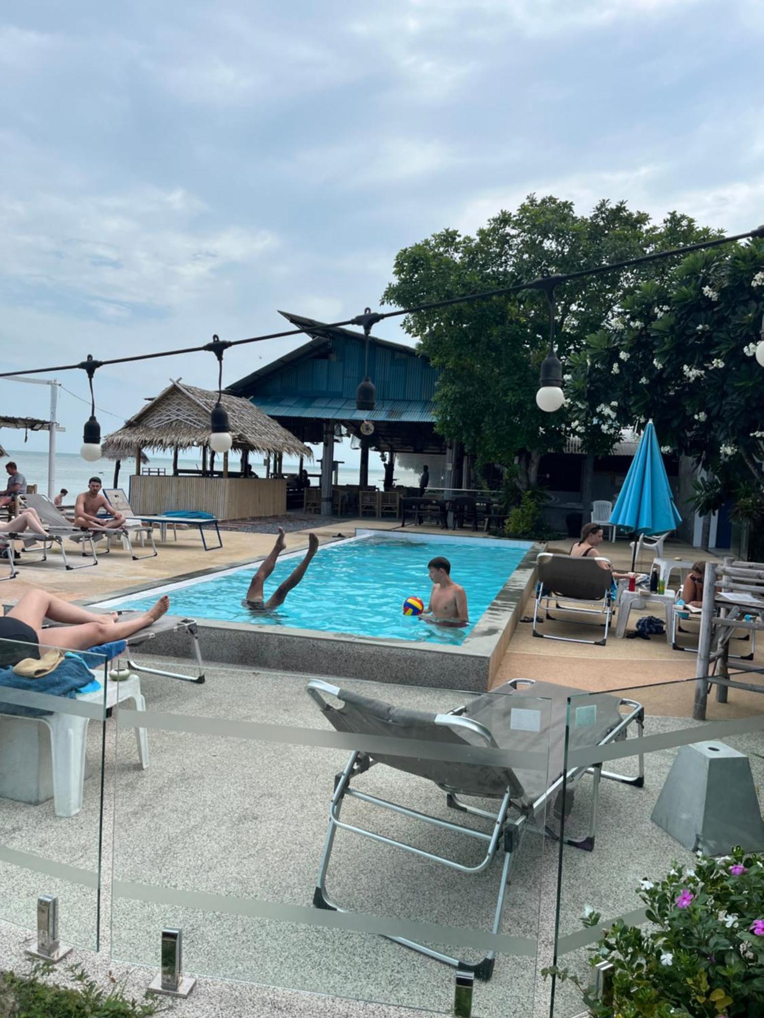 The Cosy Sunset Beach Resort & Restaurant 通萨拉 外观 照片