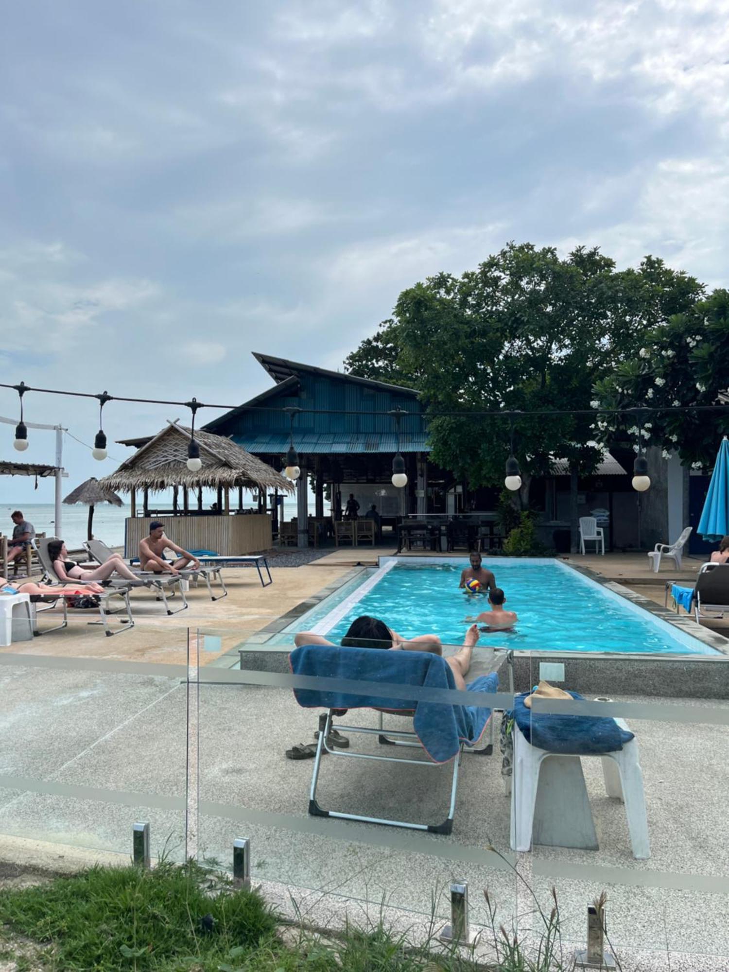 The Cosy Sunset Beach Resort & Restaurant 通萨拉 外观 照片