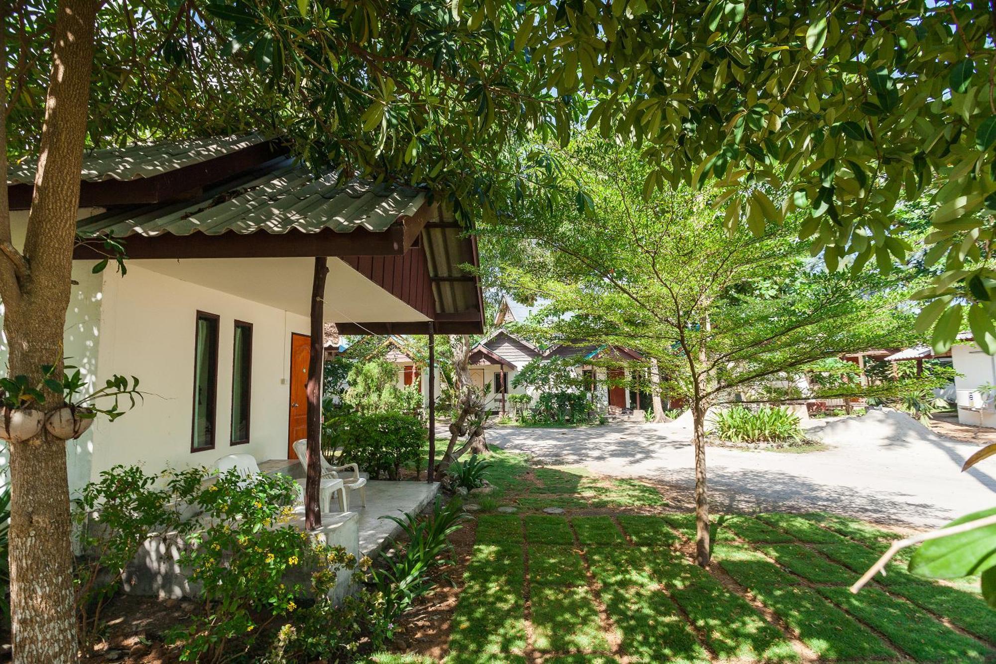 The Cosy Sunset Beach Resort & Restaurant 通萨拉 外观 照片